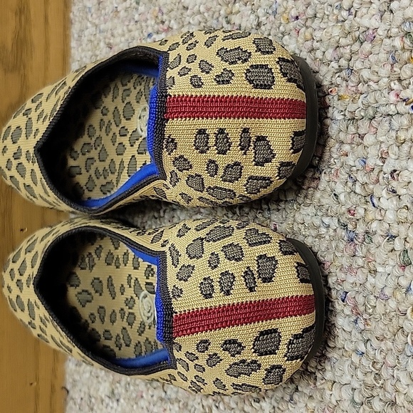 Rothy's, women's Tan and Black Leopard Flats, Sz 7 - Picture 3 of 7